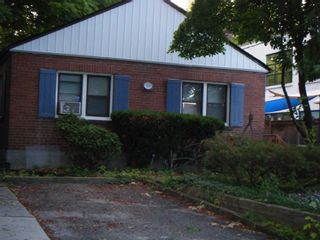 Photo 2: 186 Parkhurst Boulevard in Toronto: Leaside House (Bungalow) for lease (Toronto C11)  : MLS®# C5368729