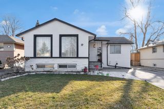 Photo 1: 17 Coniston Avenue in Brampton: Northwood Park House (Bungalow) for sale : MLS®# W8156018