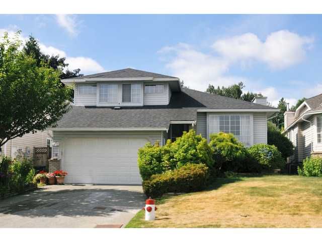 Main Photo: 19650 MAPLE PL in Pitt Meadows: Mid Meadows House for sale : MLS®# V1076497