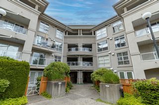 Photo 3: 114 10533 UNIVERSITY Drive in Surrey: Whalley Condo for sale in "Parkview Court" (North Surrey)  : MLS®# R2784030