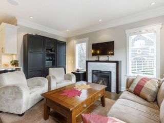 Photo 9: 3209 W 2ND AVENUE in Vancouver: Kitsilano Townhouse for sale (Vancouver West)  : MLS®# R2527751