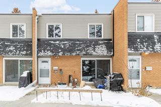 Photo 17: 3525 43 Street SW in Calgary: Glenbrook Row/Townhouse for sale : MLS®# A2022597