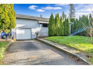 Main Photo: 9244 WILLIAMS Street in Chilliwack: Chilliwack E Young-Yale House for sale : MLS®# R2639525