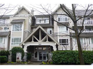 Photo 1: 113 365 E 1ST Street in North Vancouver: Lower Lonsdale Condo for sale : MLS®# V937776