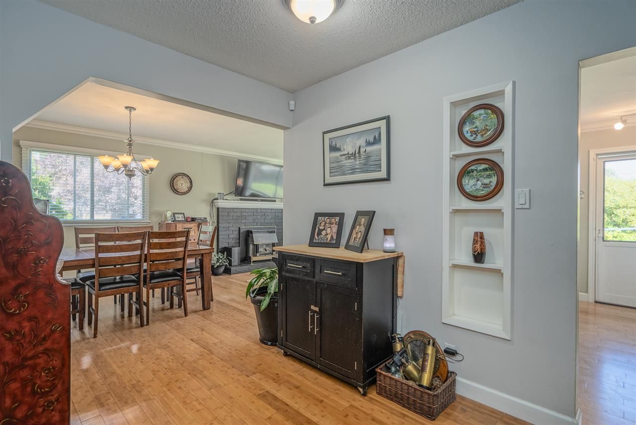 Photo 9: Photos: 33856 MAYFAIR Avenue in Abbotsford: Central Abbotsford House for sale : MLS®# R2491865