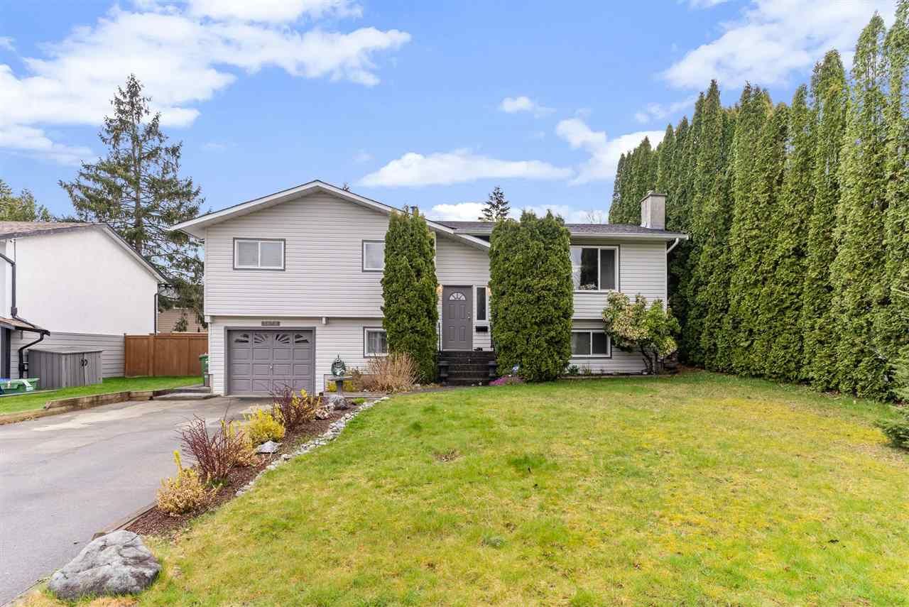 Main Photo: 3050 MCCRAE Street in Abbotsford: Abbotsford East House for sale : MLS®# R2559681