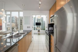 Photo 8: PH2401 1010 RICHARDS Street in Vancouver: Yaletown Condo for sale in "THE GALLERY" (Vancouver West)  : MLS®# R2498796