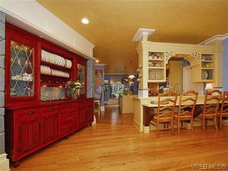 Photo 10: 900 Matticks Wood Lane in VICTORIA: SE Cordova Bay House for sale (Saanich East)  : MLS®# 599463