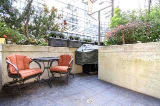 Photo 10: 217 1166 MELVILLE STREET in Vancouver: Coal Harbour Condo for sale (Vancouver West)  : MLS®# R2051697