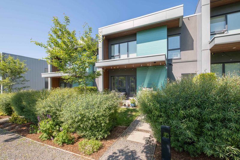FEATURED LISTING: 37 - 3596 SALAL Drive North Vancouver