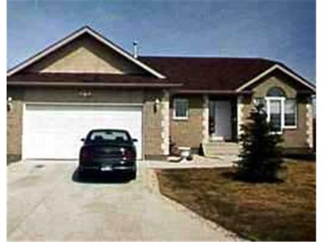 Main Photo: 105 MORRISON Avenue in SELKIRK: City of Selkirk Residential for sale (Winnipeg area)  : MLS®# 2214765