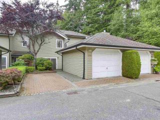 Photo 2: 2896 MT SEYMOUR Parkway in North Vancouver: Northlands Townhouse for sale in "McCartney Lane" : MLS®# R2352069