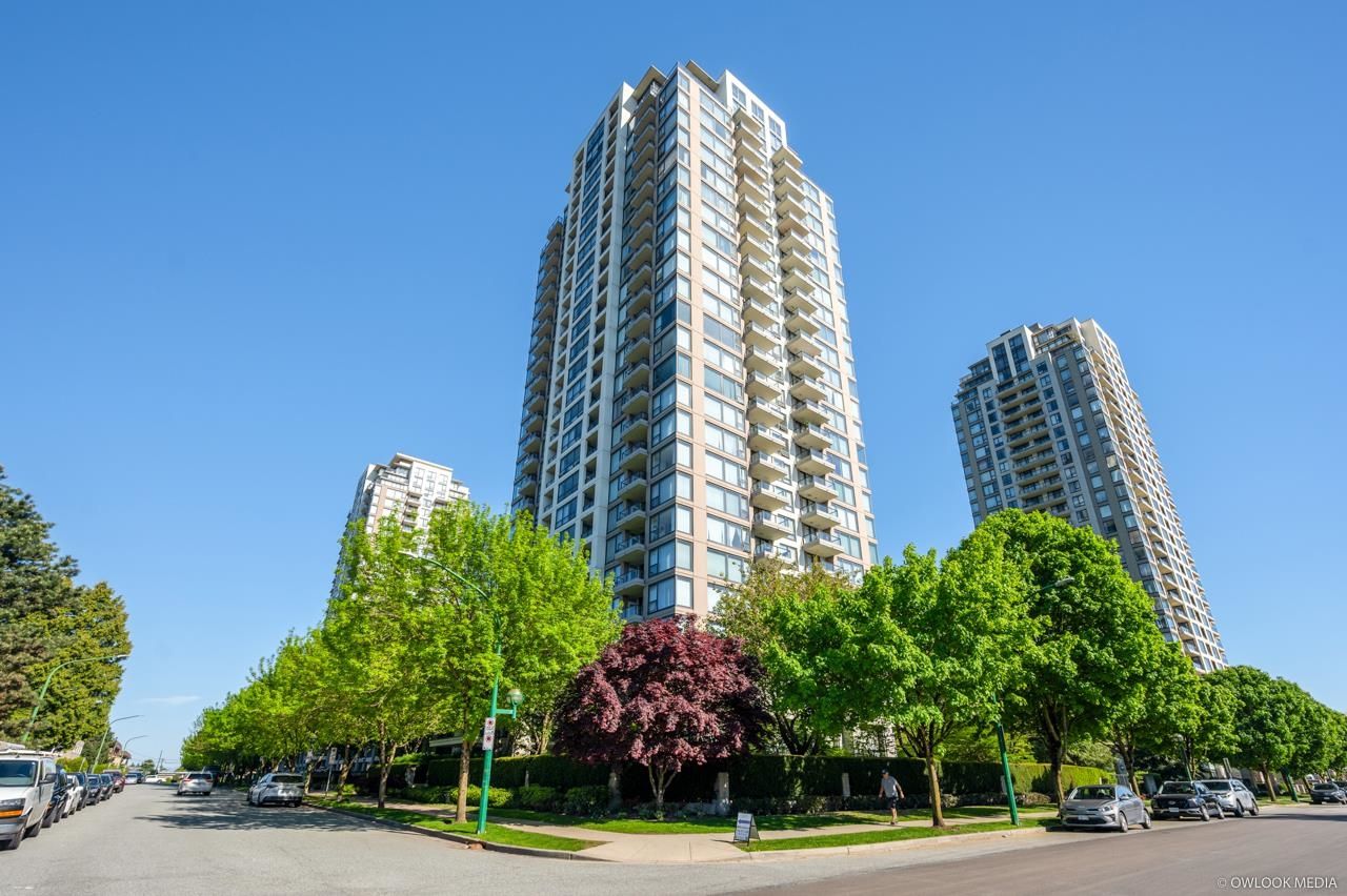 Main Photo: 601 7108 COLLIER Street in Burnaby: Highgate Condo for sale in "ARCADIA WEST BY BOSA" (Burnaby South)  : MLS®# R2778415