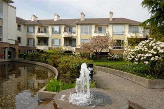 Photo 2: 207 6742 STATION HILL Court in Burnaby: South Slope Condo for sale in "WYNDHAM COURT" (Burnaby South)  : MLS®# V1083031