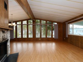 Photo 5: 9378 Trailcreek Dr in Sidney: Si Sidney South-West Manufactured Home for sale : MLS®# 872395