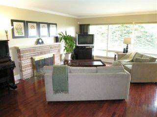 Photo 12: 574 W ST JAMES Road in North_Vancouver: Delbrook House for sale (North Vancouver)  : MLS®# V753119