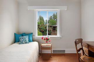 Photo 13: 2212 MAHON Avenue in North Vancouver: Central Lonsdale House for sale : MLS®# R2701861