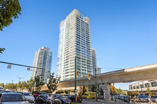 Photo 4: 1801 8131 NUNAVUT Lane in Vancouver: Marpole Condo for sale in "MC2 South Tower" (Vancouver West)  : MLS®# R2902949
