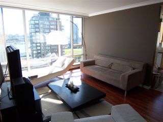 Photo 4: 1601 1201 MARINASIDE Crescent in Vancouver: Yaletown Condo for sale in "THE PENINSULA" (Vancouver West)  : MLS®# V939947