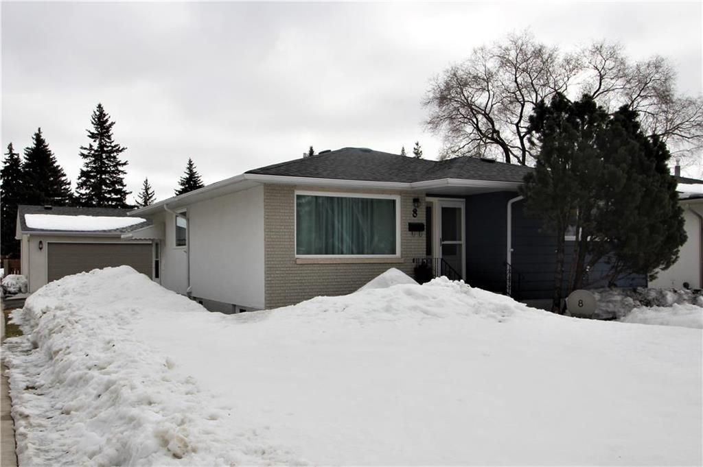 Main Photo: 8 DOUNREAY Bay in Winnipeg: North Kildonan Residential for sale (3F)  : MLS®# 202205840