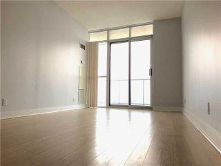 Photo 6: 2201 90 Absolute Avenue in Mississauga: City Centre Condo for lease : MLS®# W4013733