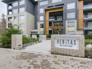 Photo 2: 211 9168 SLOPES Mews in Burnaby: Simon Fraser Univer. Condo for sale (Burnaby North)  : MLS®# R2252542