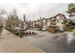 Photo 2: 303 2581 LANGDON Street in Abbotsford: Abbotsford West Condo for sale in "Cobblestone" : MLS®# R2520770