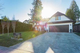 Photo 1: 34942 EVERETT Drive in Abbotsford: Abbotsford East House for sale in "Everett Estates" : MLS®# R2531640
