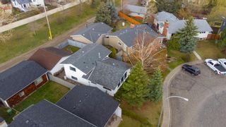 Photo 33: 487 Queensland Circle SE in Calgary: Queensland Detached for sale : MLS®# A1217425