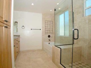 Photo 6: PACIFIC BEACH Residential for sale or rent : 4 bedrooms : 1820 Malden