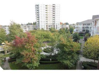 Photo 10: 411 3551 FOSTER Avenue in Vancouver: Collingwood VE Condo for sale (Vancouver East)  : MLS®# V1031933
