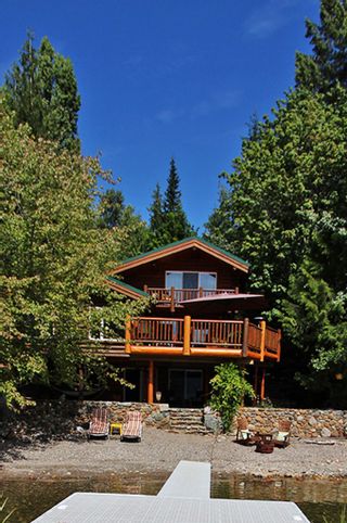 Photo 3: 6322 Squilax Anglemont Highway: Magna Bay House for sale (North Shuswap)  : MLS®# 10119394