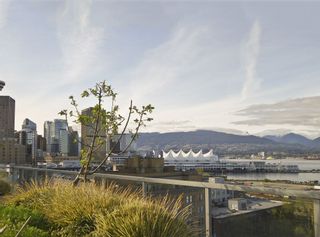 Photo 13: 210 66 W CORDOVA Street in Vancouver: Downtown VW Condo for sale in "60 W Cordova" (Vancouver West)  : MLS®# R2054000