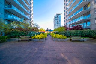Photo 19: 2203 892 CARNARVON Street in New Westminster: Downtown NW Condo for sale in "AZURE 2" : MLS®# R2873623