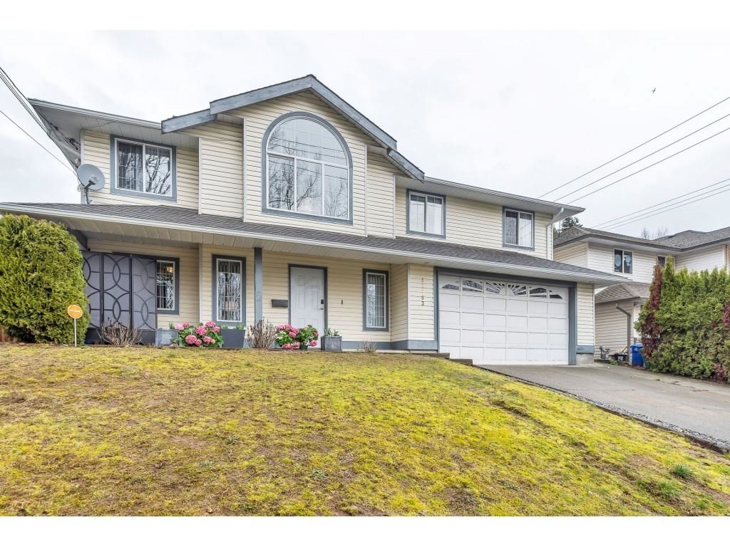 Main Photo: 32783 14 Avenue in Mission: Mission BC House for sale : MLS®# R2665851