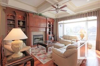 Photo 5: 1613 Haswell Court NW in Edmonton: Haddow House for sale