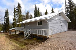Photo 32: 13236 DUNLOP Street in Smithers: Smithers - Rural House for sale in "Evelyn" (Smithers And Area)  : MLS®# R2871376