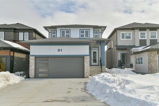 Photo 1: 91 Eau-Claire Drive in Winnipeg: House for sale : MLS®# 202304649