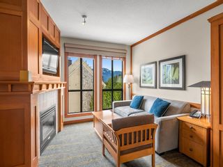 Photo 3: 510 4320 SUNDIAL Crescent in Whistler: Whistler Village Condo for sale in "PAN PACIFIC MOUNTAINS" : MLS®# R2679623
