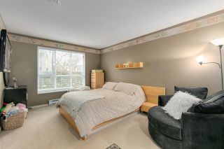 Photo 12: 114 2559 PARKVIEW Lane in Port Coquitlam: Central Pt Coquitlam Condo for sale in "The Cresent" : MLS®# R2537686