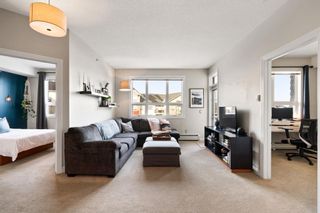 Photo 2: 451 26 Val Gardena View SW in Calgary: Springbank Hill Apartment for sale : MLS®# A2023455
