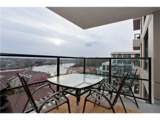 Photo 9: 1204 1 RENAISSANCE Square in New Westminster: Quay Condo for sale in "THE Q" : MLS®# V867998