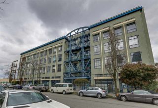 Photo 3: 112 237 E 4TH Avenue in Vancouver: Mount Pleasant VE Condo for sale in "ARTWORKS" (Vancouver East)  : MLS®# R2253067