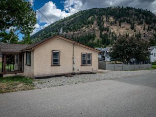Photo 17: 1039 OKANAGAN Avenue: Chase House for sale (South East)  : MLS®# 169466