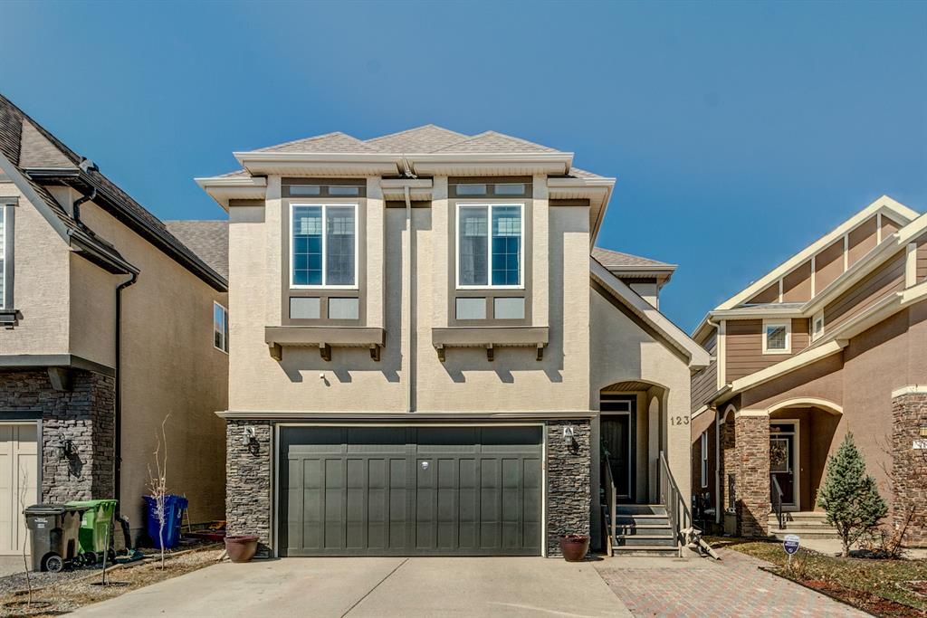 Main Photo: 123 Marquis Cove SE in Calgary: Mahogany Detached for sale : MLS®# A2044049