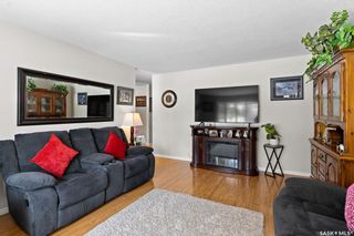 Photo 4: 2611 CUMBERLAND Avenue South in Saskatoon: Nutana Park Residential for sale : MLS®# SK962434