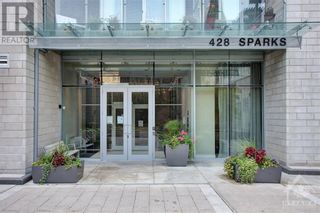 Photo 5: 428 SPARKS STREET UNIT#1704 in Ottawa: Condo for sale : MLS®# 1382524