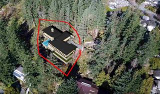Photo 3: 4720 CLOVELLY Walk in West Vancouver: Caulfeild House for sale in "Clovelly Walk Trail" : MLS®# R2539483