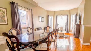 Photo 4: 7430 Village Walk in Mississauga: Meadowvale Village House (2-Storey) for sale : MLS®# W8157946