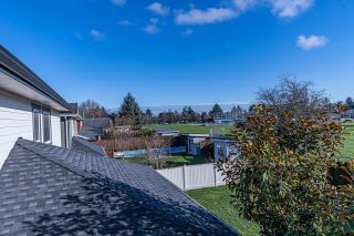 Photo 12: 5500 52 Avenue in Ladner: Hawthorne House for sale : MLS®# R2851952